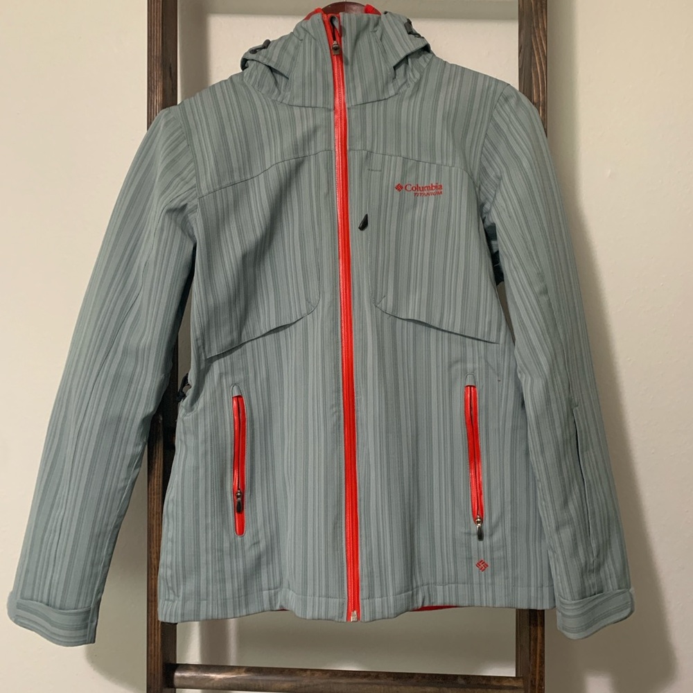 Columbia Titanium Omni-Heat Jacket with Red Interior